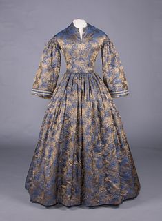 PATTERNED SILK DAY DRESS, c. 1840s