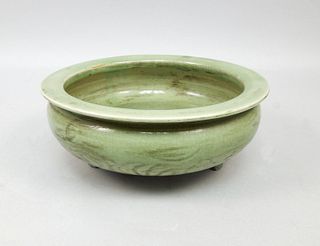 Oriental Celadon Glaze Bowl.