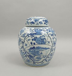 Chinese Blue and White Porcelain Jar.