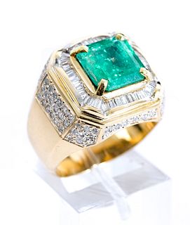 Estate 18k Yellow Gold Emerald & Diamond Ring