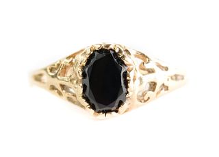 10k Yellow Gold & Onyx Ring, Reed Jewelers, Size 4