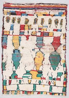 Moroccan Pile Carpet: 4'1" x 5'9" (124 x 175 cm)