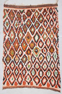 Moroccan Pile Carpet: 4'4" x 6'4" (132 x 193 cm)