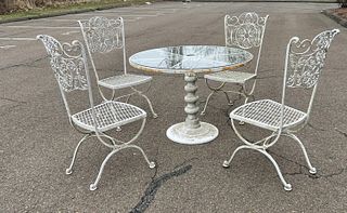 Set of Garden Chairs and Table