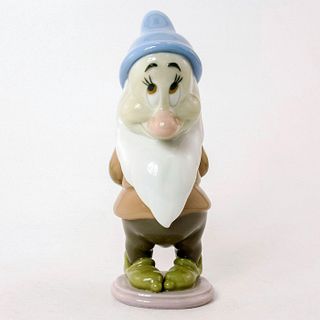 Bashful Dwarf 1007536 - Lladro/Disney Porcelain Figurine