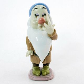 Sleepy Dwarf 1007539 - Lladro/Disney Porcelain Figurine