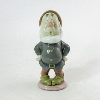 Sneezy Dwarf 1007535 - Lladro/Disney Porcelain Figurine
