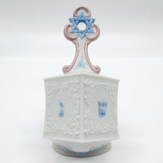 Dreidel 1006679 - Lladro Porcelain Decor