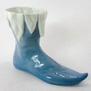 Renaissance Boot 1000333.13 - Lladro Porcelain Decor