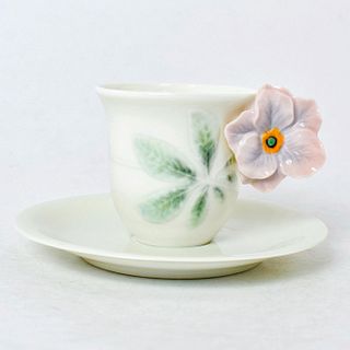 Rose Cup & Saucer 1006050 - Lladro Porcelain Decor