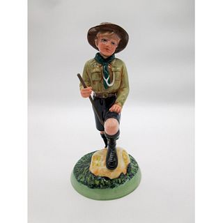 Boy Scout HN3462 - Royal Doulton Figurine