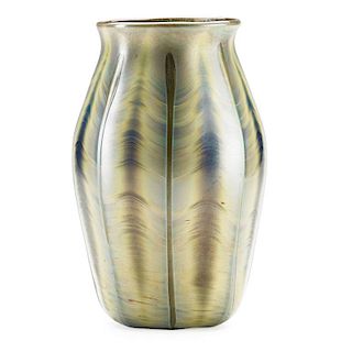 TIFFANY STUDIOS Fine Agate Favrile glass vase