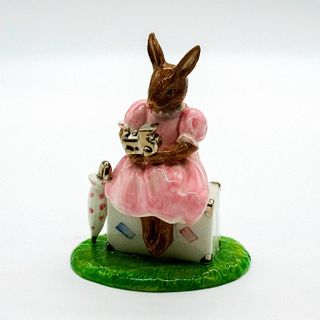 Sitting On A Suitcase - Royal Doulton Bunnykins