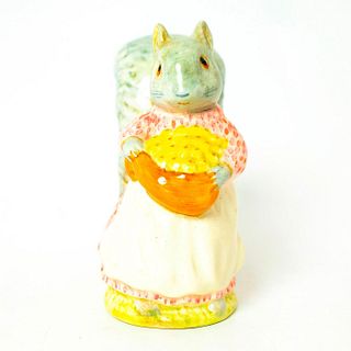 Goody Tiptoes - Gold Oval - Beatrix Potter Figurine