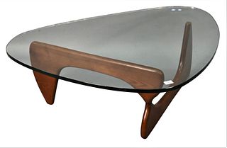 Isamu Noguchi Style Walnut Coffee Table, having 3/4 glass, height 15 1/2 inches, length 50 inches, depth 37 inches.