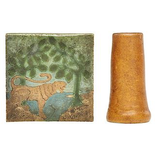 GRUEBY Bud vase and tile