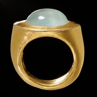 Darlene de Sedle, 22k gold and chalcedony ring