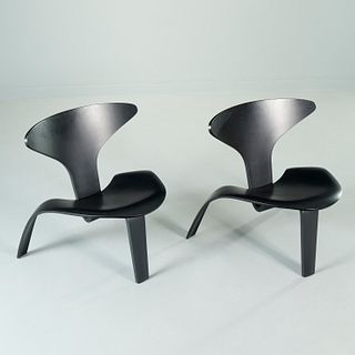 Poul Kjaerholm, pair PK-0 lounge chairs