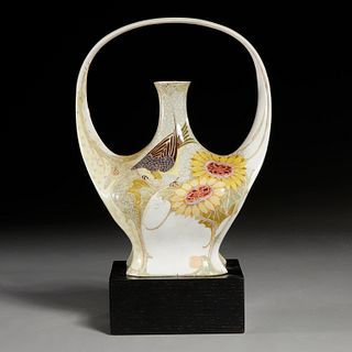 S. J. de Smit, Rozenburg arch-handle vase