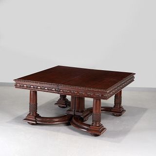 Large Renaissance Revival extension dining table