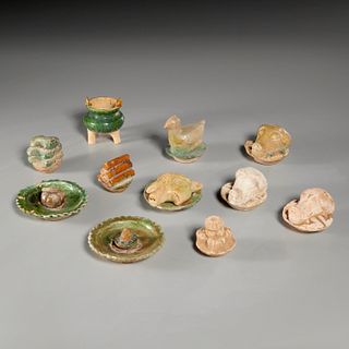 Collection Chinese terracotta tomb offerings