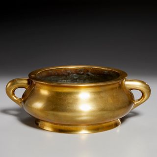 Large Chinese Ming style bronze censer