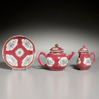 Chinese Export puce ground part tea set