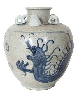 Antique Chinese Ming Dynasty Dragon Jar