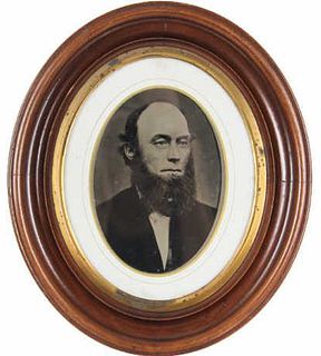 Antique Photo of a Gentleman, Oval Frame