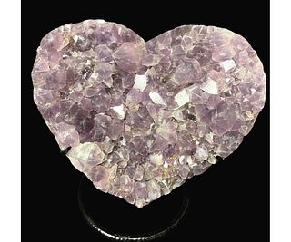 AMETHYST HEART ON STAND