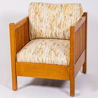 Contemporary Stickley Quarter Sawn Oak Upholstered Spindle Chair