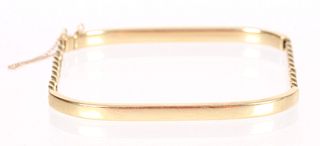 A 14k Yellow Gold Bracelet