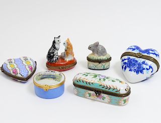 GROUP OF SIX PORCELAIN BOXES