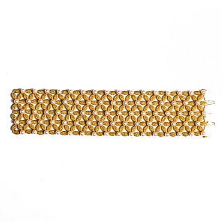 Buccellati Pearl and Gold Flower Bracelet
