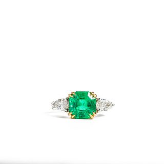 3.28 GIA Colombian Emerald Ring