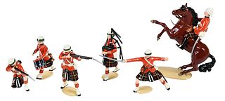 40 Painted Cast Metal Cameron Highlanders Toy Soldiers