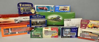 Corgi CC9902 Flying Scotsman and Tender, coldcast limited edition in green in original box (2), Cor