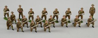 Britains Royal Artillery figures, (19), unboxed,