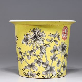 Chinese Yellow Ground Porcelain Planter