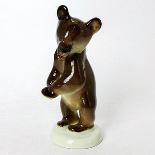 Lomonosov Figurine, Bear