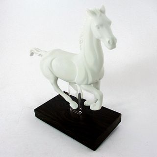 Gallop IV 1016957 - Lladro Porcelain Figurine