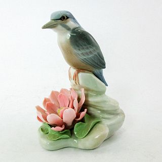 Little Bird 1001301 - Lladro Porcelain Figurine