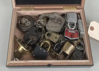 Estate Group Antique/Vintage Locks/Keys