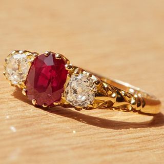 RUBY AND DIAMOND 3-STONE RING