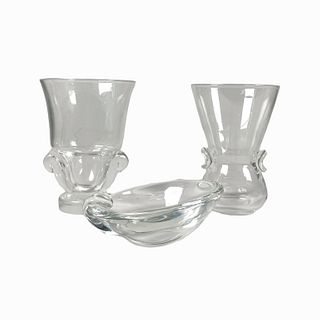 3pcs Steuben Glass Items: 2 Vases & 1 Bowl