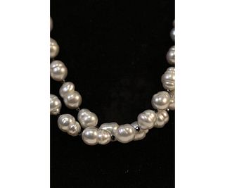 WHITE RING PEARL ESTATE NECKLACE