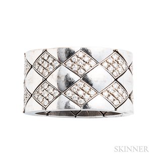 Chanel 18kt White Gold and Diamond "Matelasse" Ring