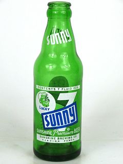 1956 Sunny Lucky 7 Beer 7oz Painted Label ACL bottle Reading, Pennsylvania