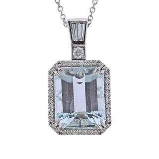 18k Gold Diamond 21ct Aquamarine Pendant Necklace