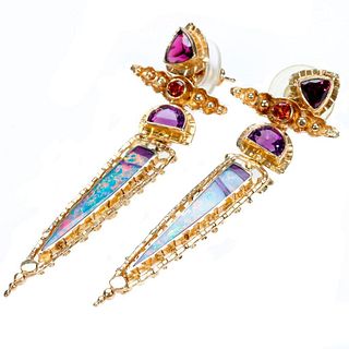 Jeff & Susan Wise gem-set and 18k gold pendant earrings